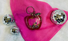Load image into Gallery viewer, Teacher Shaker Keychain, Apple Shaker Keychain, Teacher Gift, Gift Idea, Shaker Keychain, Cute Keychain, Shaker, Cute Gift