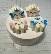 Charger l'image dans la galerie, Kids Lost Tooth Storage Container: Baby Keepsake Box, Tooth Fairy Box